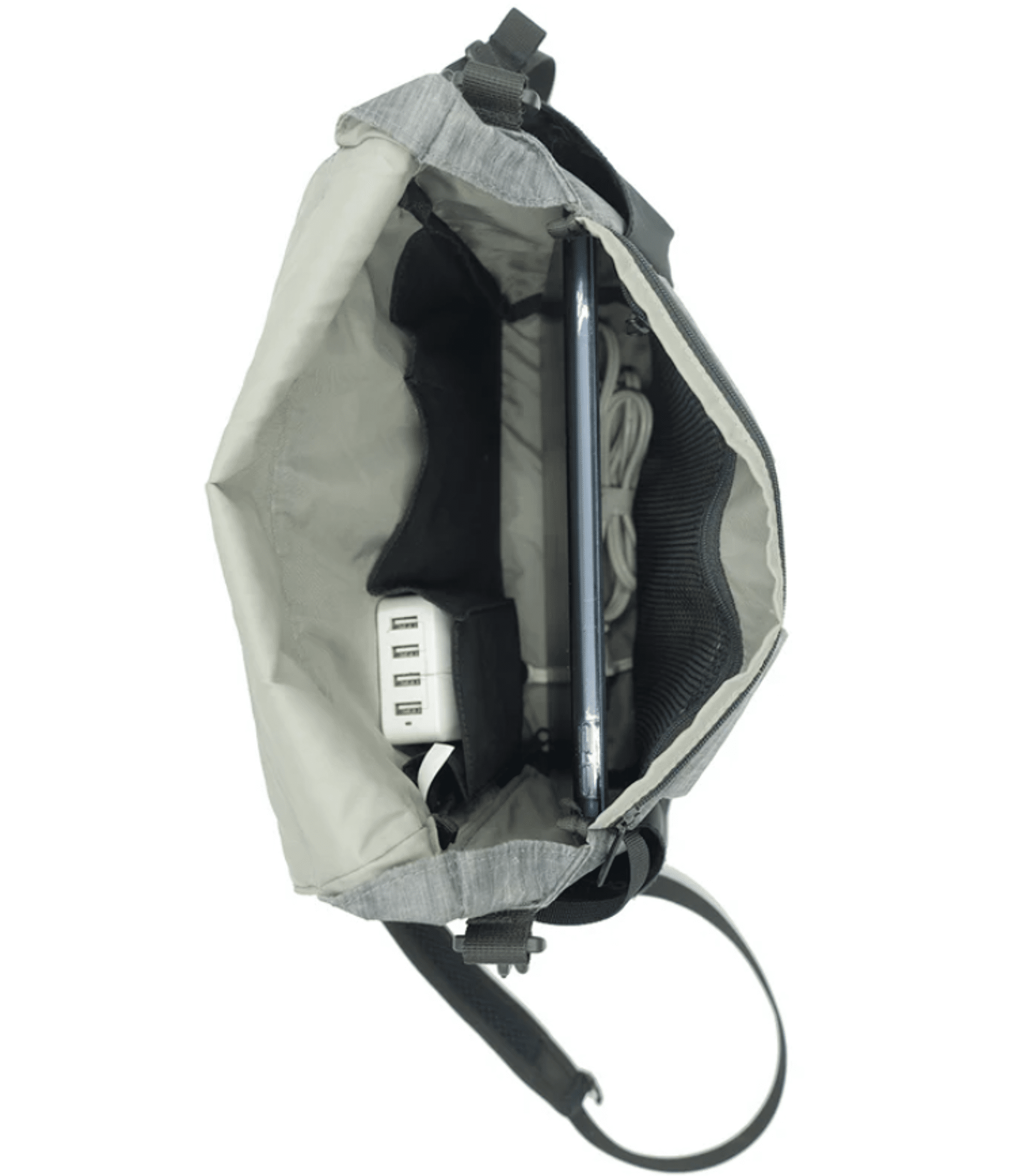 ULTIMATE LIGHT SHOULDER BAG MINI／TO&FRO / Shop ZUTTO for